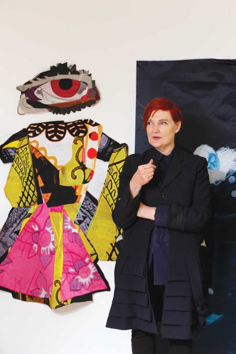 EZOZ14-Sally Smart4.jpg