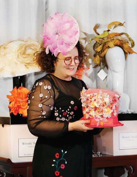 EZOZ21-Wendy Scully 4